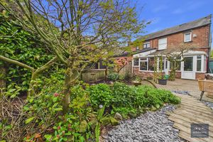 Photo 28- click for photo gallery